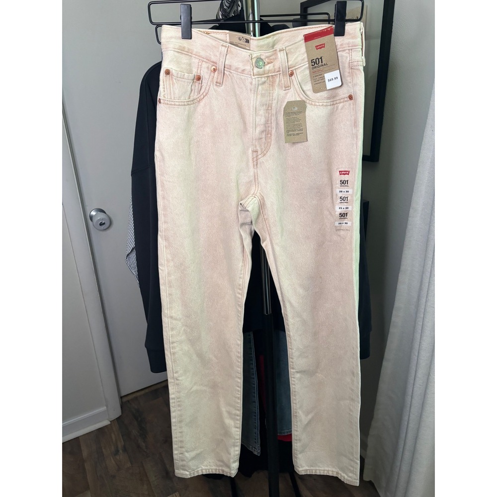 Levis 501 Original Womens Straight Leg Jeans in Beige  25x30